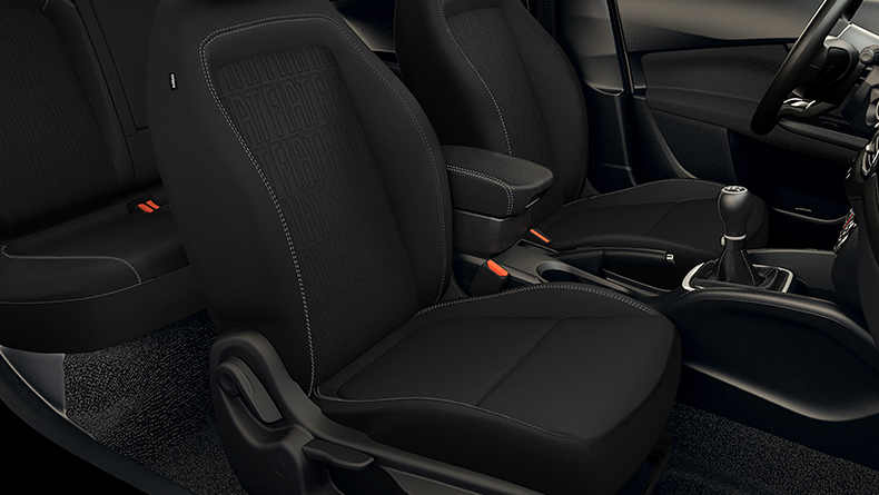 Sièges avant Fiat Tipo en tissu noir avec boîte manuelle