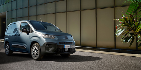 'External view of the Doblò. Fiat Professional Glass recalibration service